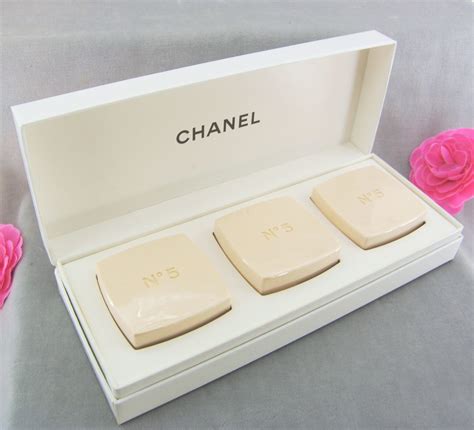 savon chanel numéro 5|Chanel bath soap no 5.